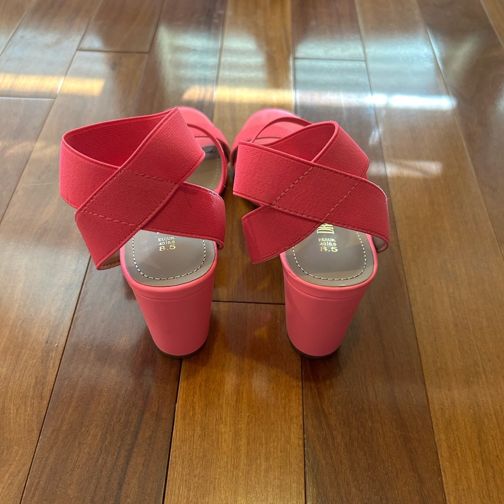 DREAM PAIRS Barbie Pink Elastic Chunky Strap Sandals size 8.5 - Picture 3 of 6